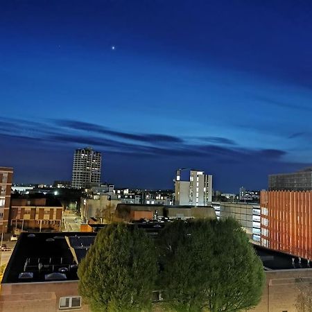 Paramount City View Swindon Exterior photo