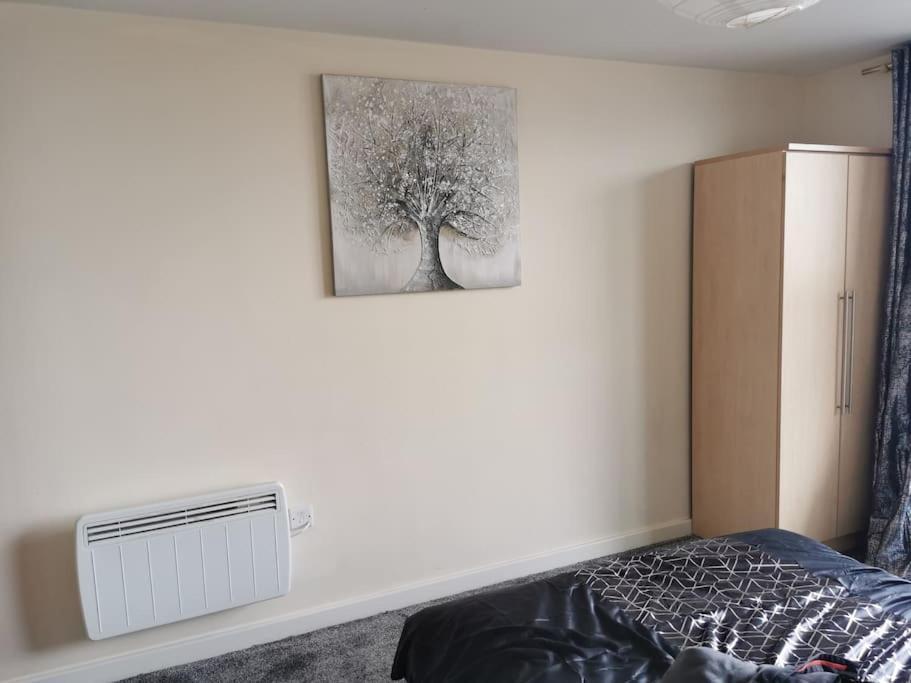 Paramount City View Swindon Exterior photo