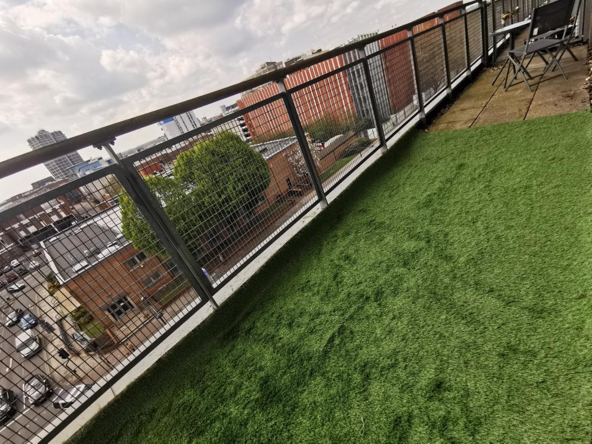 Paramount City View Swindon Exterior photo